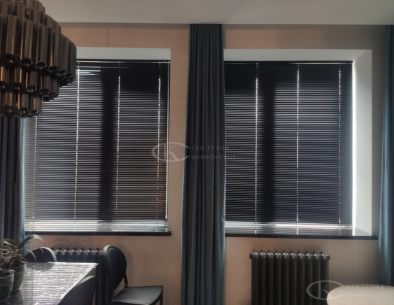 Горизонтальные жалюзи на пластиковые окна