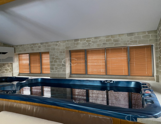 Деревянные жалюзи