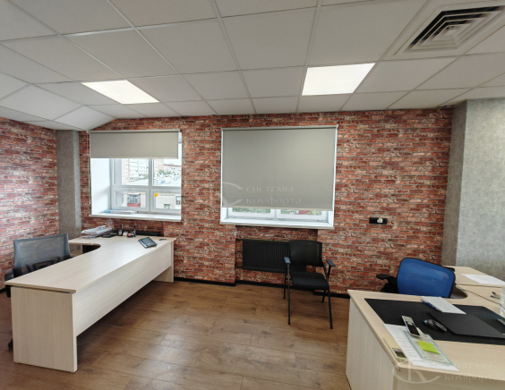 Портфолио Ролл шторы на пластиковые окна