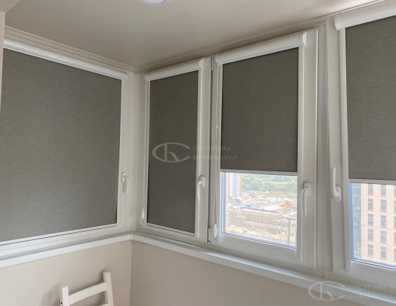 Портфолио Ролл шторы на пластиковые окна