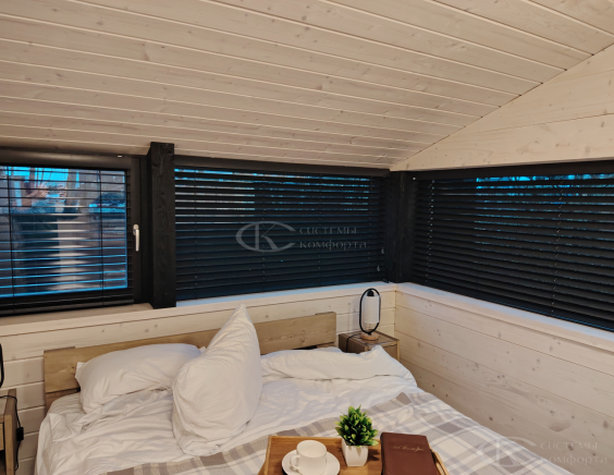 Горизонтальные жалюзи на пластиковые окна