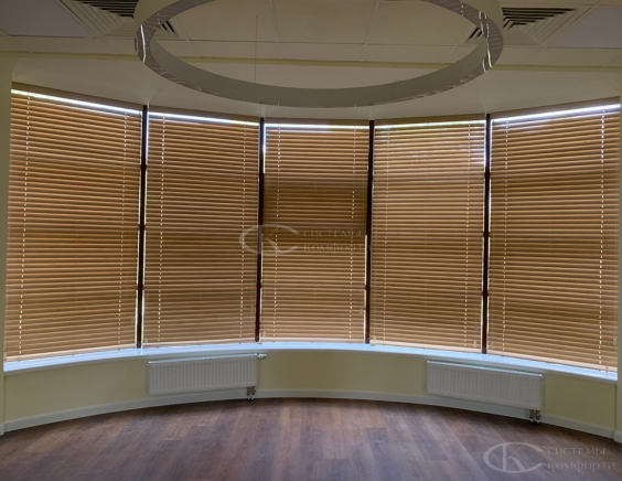 Горизонтальные жалюзи на пластиковые окна