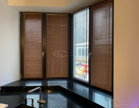 Горизонтальные жалюзи